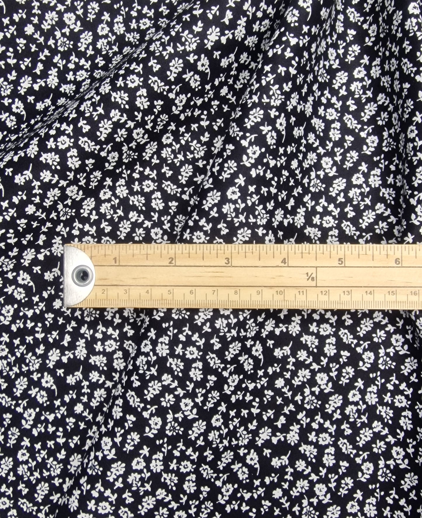 Small White Flowers Cotton Poplin - 142cm / 56" - 100% Cotton - 3m Piece