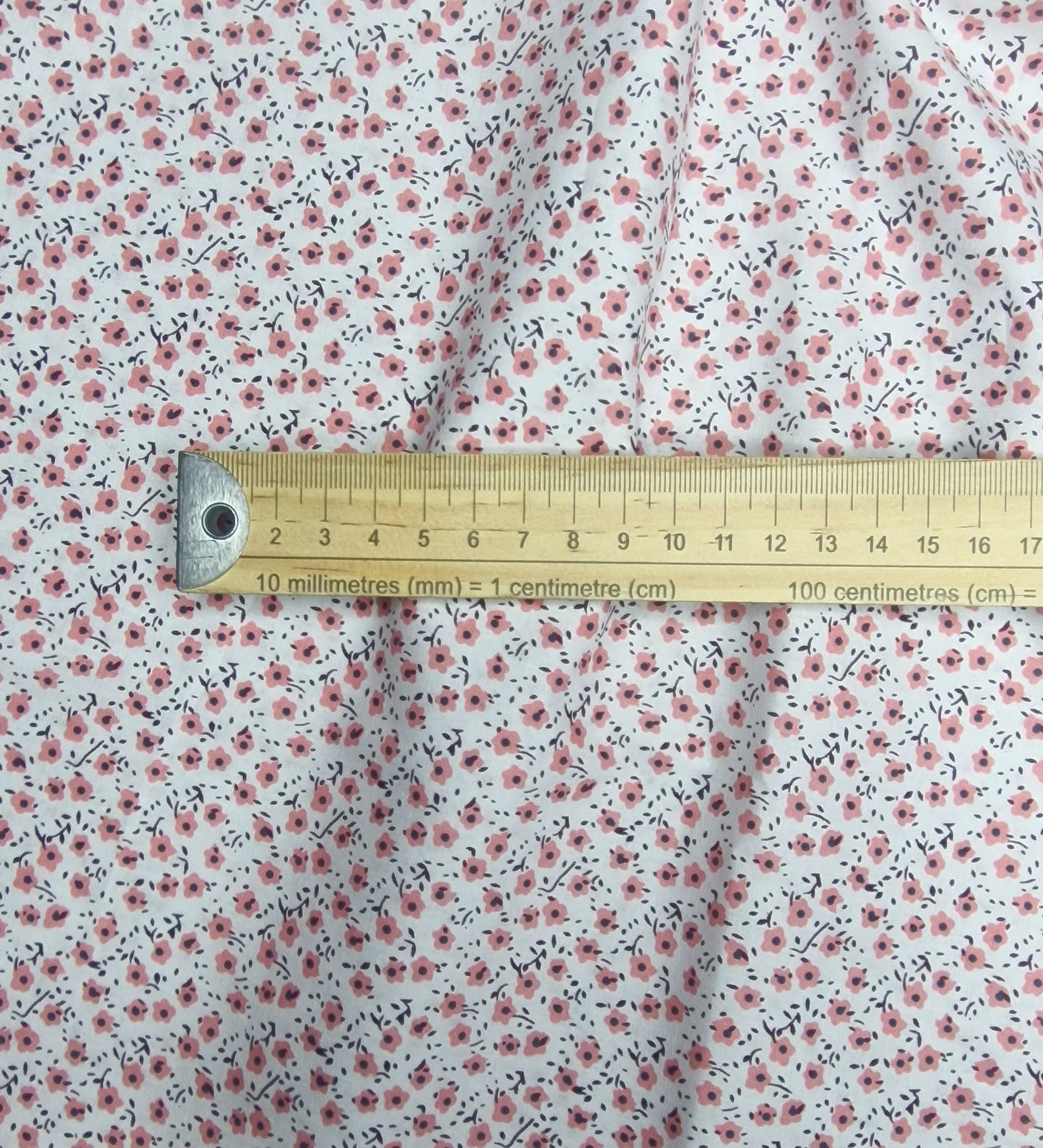 Ditsy Flower Cotton Poplin - 142cm / 56" - 100% Cotton - 3m Piece (3 Colourways)