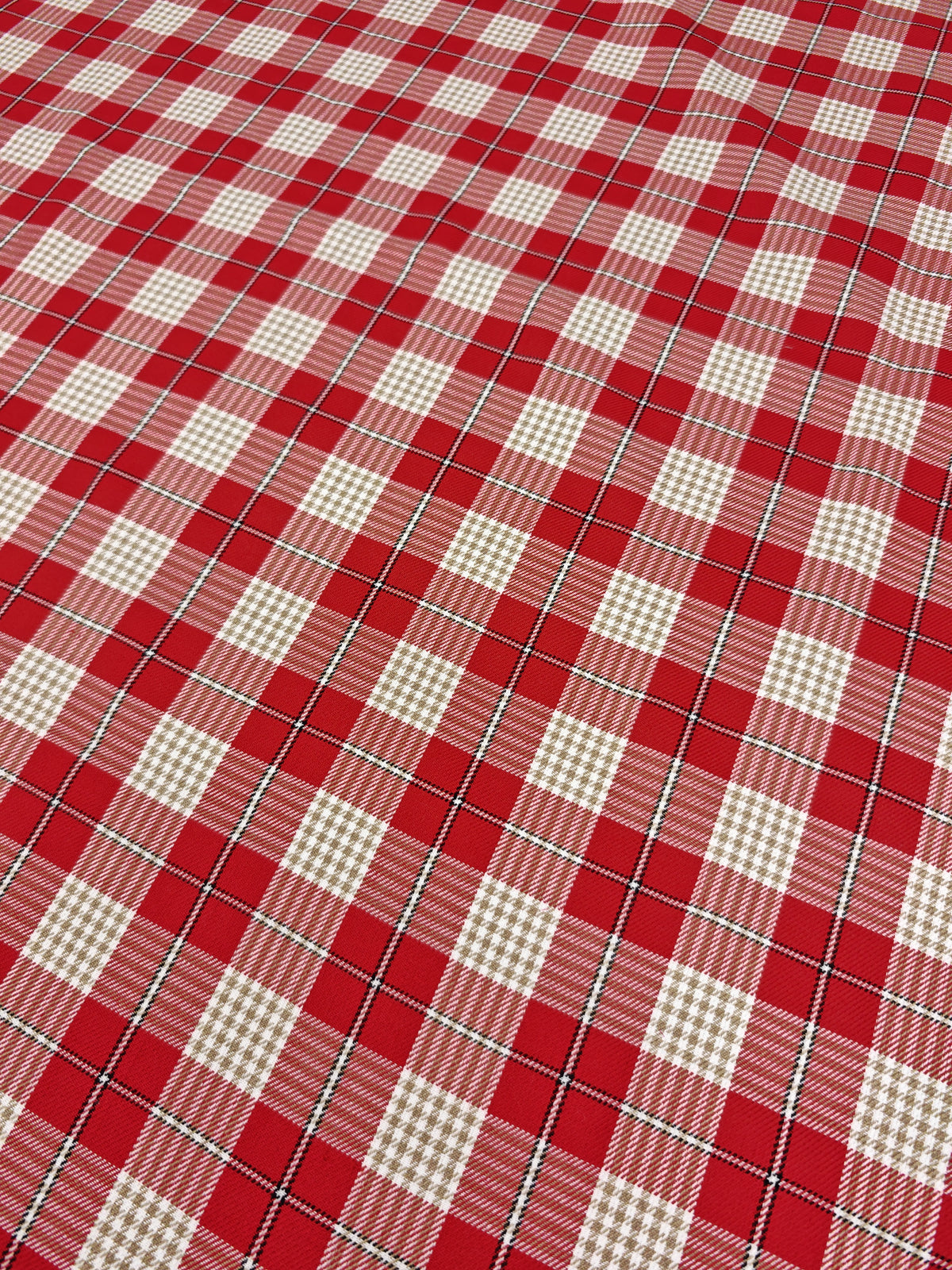 CRANBERRY COTTAGE TARTAN – POLYVISCOSE TARTAN FABRIC – 145cm WIDE