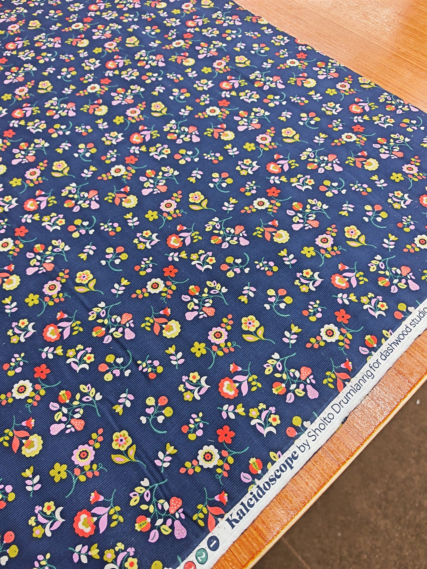 DEVON PETALS – DASHWOOD STUDIO KALEIDOSCOPE – 100% COTTON BABY CORDUROY FABRIC – 146cm WIDE