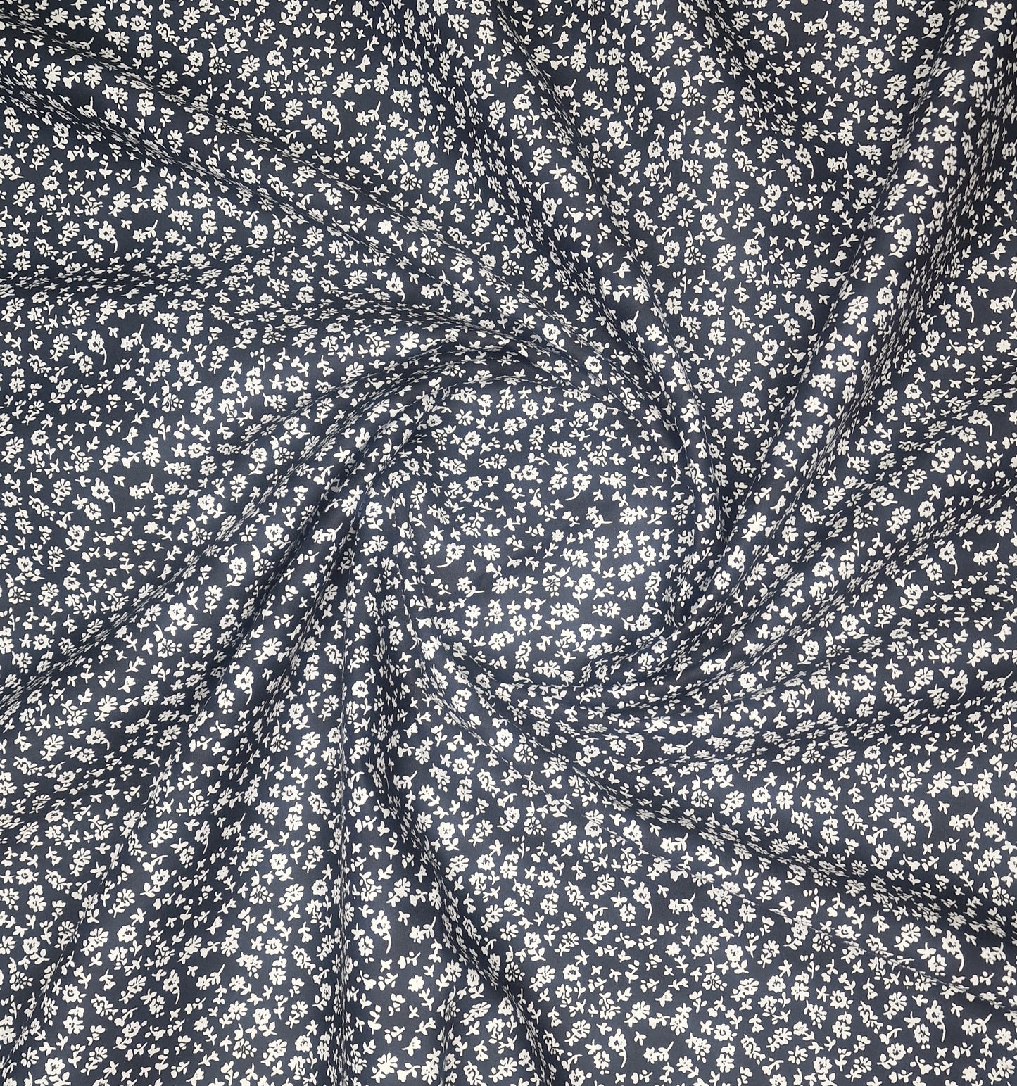 Small White Flowers Cotton Poplin - 142cm / 56" - 100% Cotton - 3m Piece