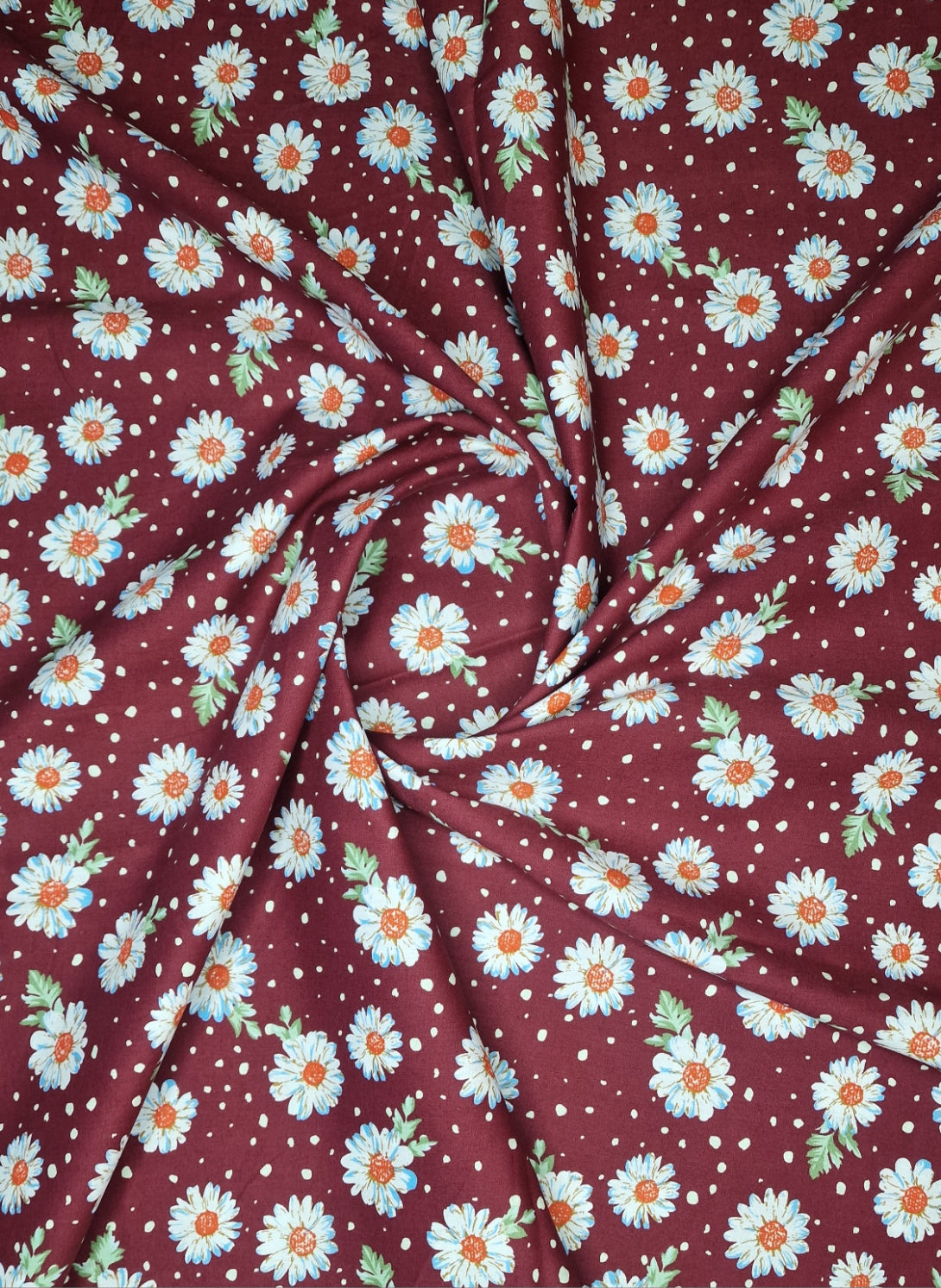 Large Daisy Cotton Poplin -142cm / 56" - 100% Cotton - 3m Piece