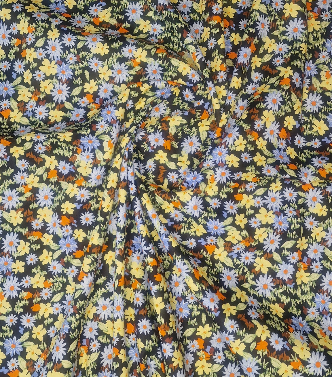 Wildflower Meadow Cotton Poplin – 142cm / 56" – 100% Cotton – 3m Piece (2 Colourways)