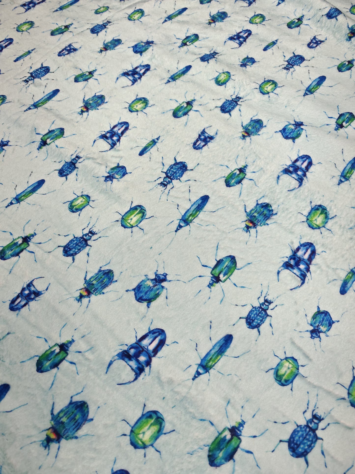 BLUE BUGS – CUDDLE FLEECE – 100% POLYESTER – 164cm WIDE