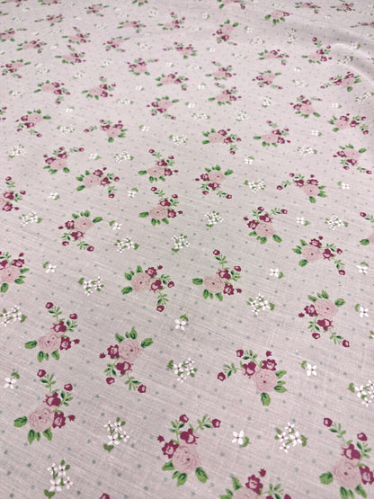COTTAGE ROSE SPRIGS – PRINTED POLYCOTTON FABRIC – 3 COLOURWAYS – 113–115cm WIDE