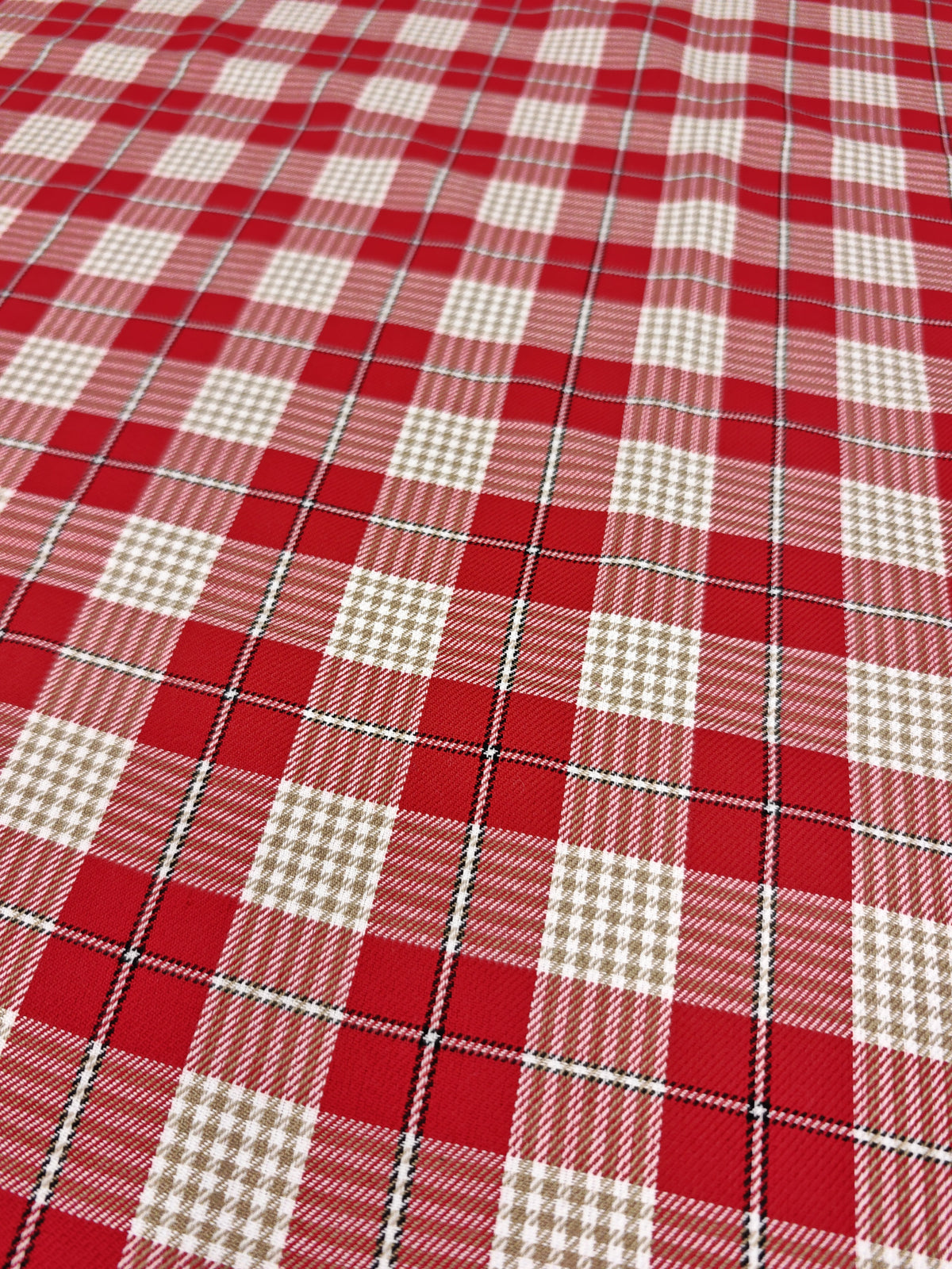 CRANBERRY COTTAGE TARTAN – POLYVISCOSE TARTAN FABRIC – 145cm WIDE