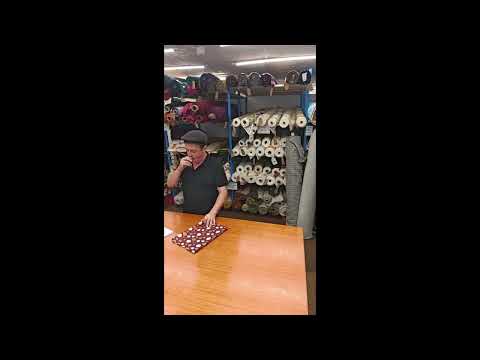 CHRISTMAS BAUBLES – 100% COTTON CHRISTMAS FABRIC – 144cm WIDE