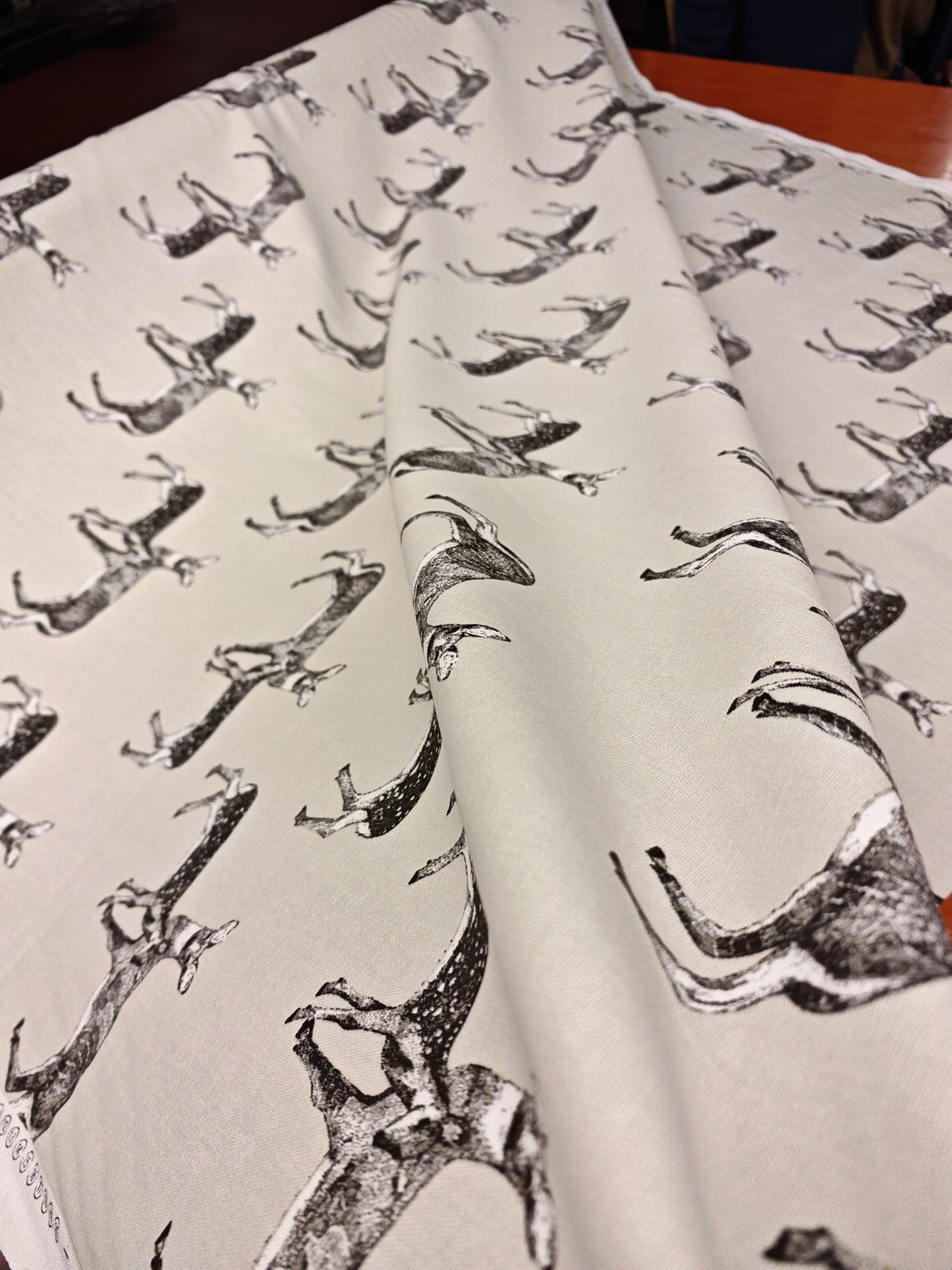 Deer Print Cotton Canvas – 142cm / 56" – 100% Cotton