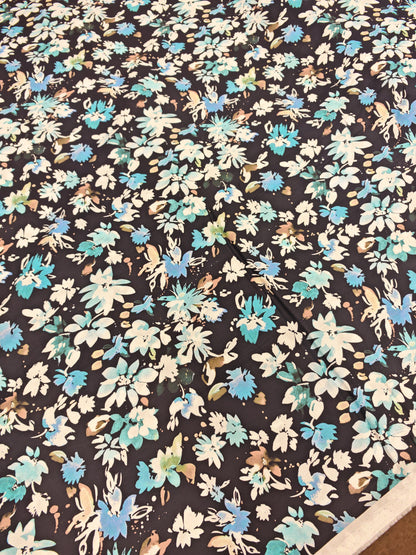 PAINTED MEADOW – DASHWOOD STUDIO FLOURISH – 100% EGYPTIAN GIZA COTTON FABRIC – 146cm WIDE