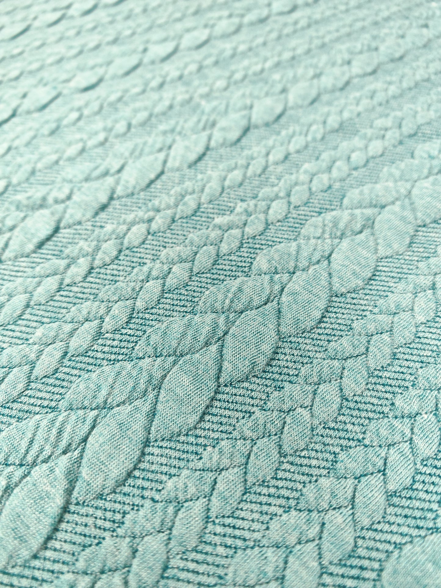 JACQUARD CABLE KNIT – TEXTURED STRETCH KNIT FABRIC – 8 COLOURWAYS – 152–160cm WIDE