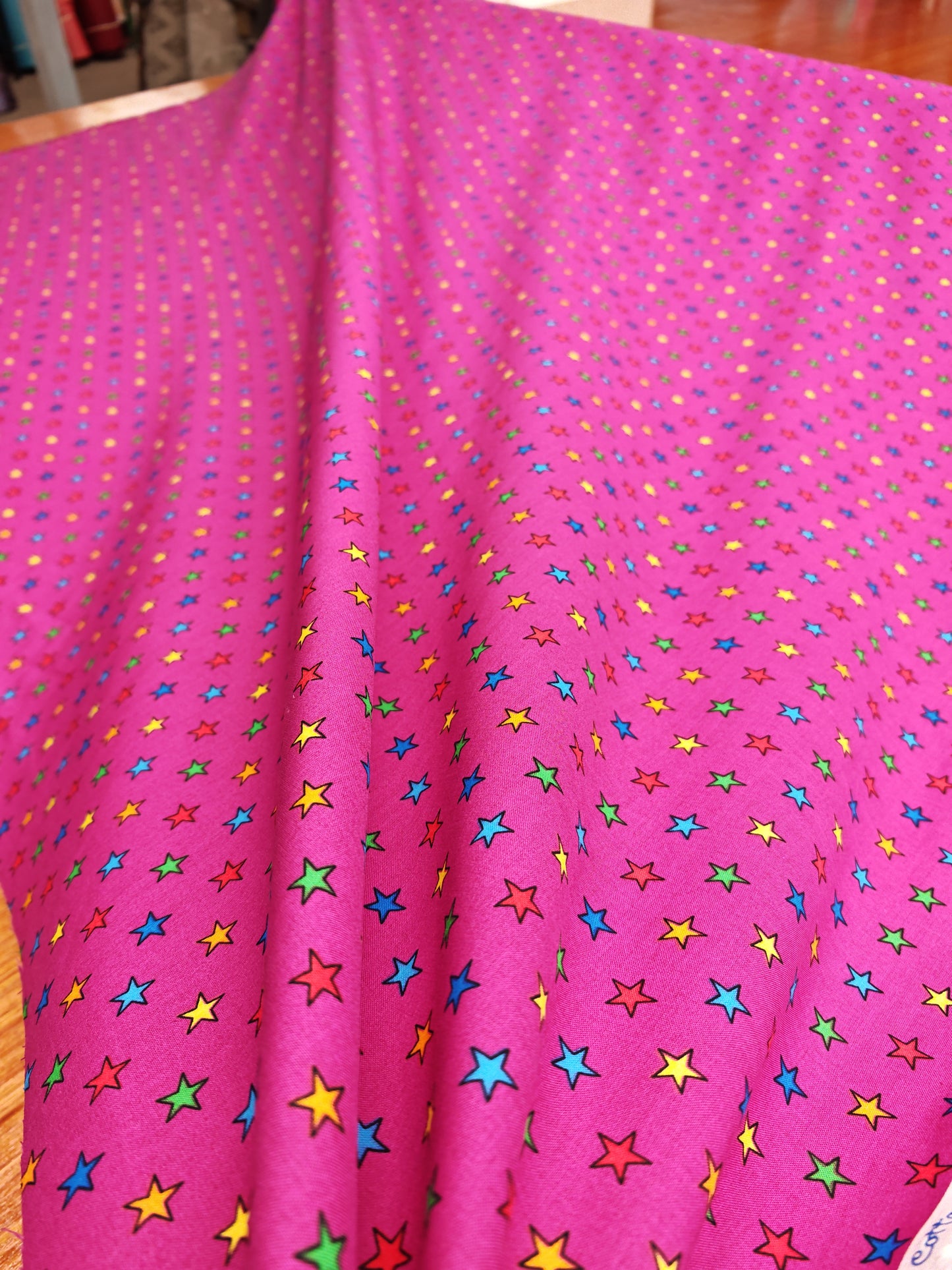 MULTI-COLOURED STARS – 100% COTTON PRINT FABRIC – 142cm WIDE (3 COULORWAYS)