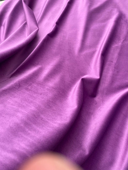 Super Velvet Plush – 148cm / 58" – 100% Polyester (7 Colourways)