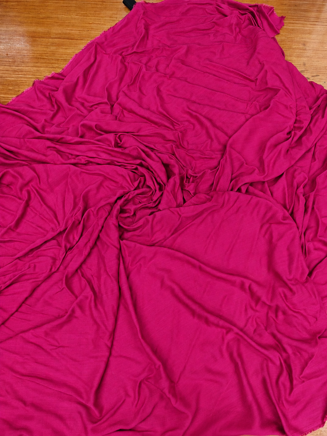 LINEN LOOK VISCOSE ELASTANE – 97% VISCOSE 3% ELASTANE – 155cm WIDE (NINE COLORWAYS) 