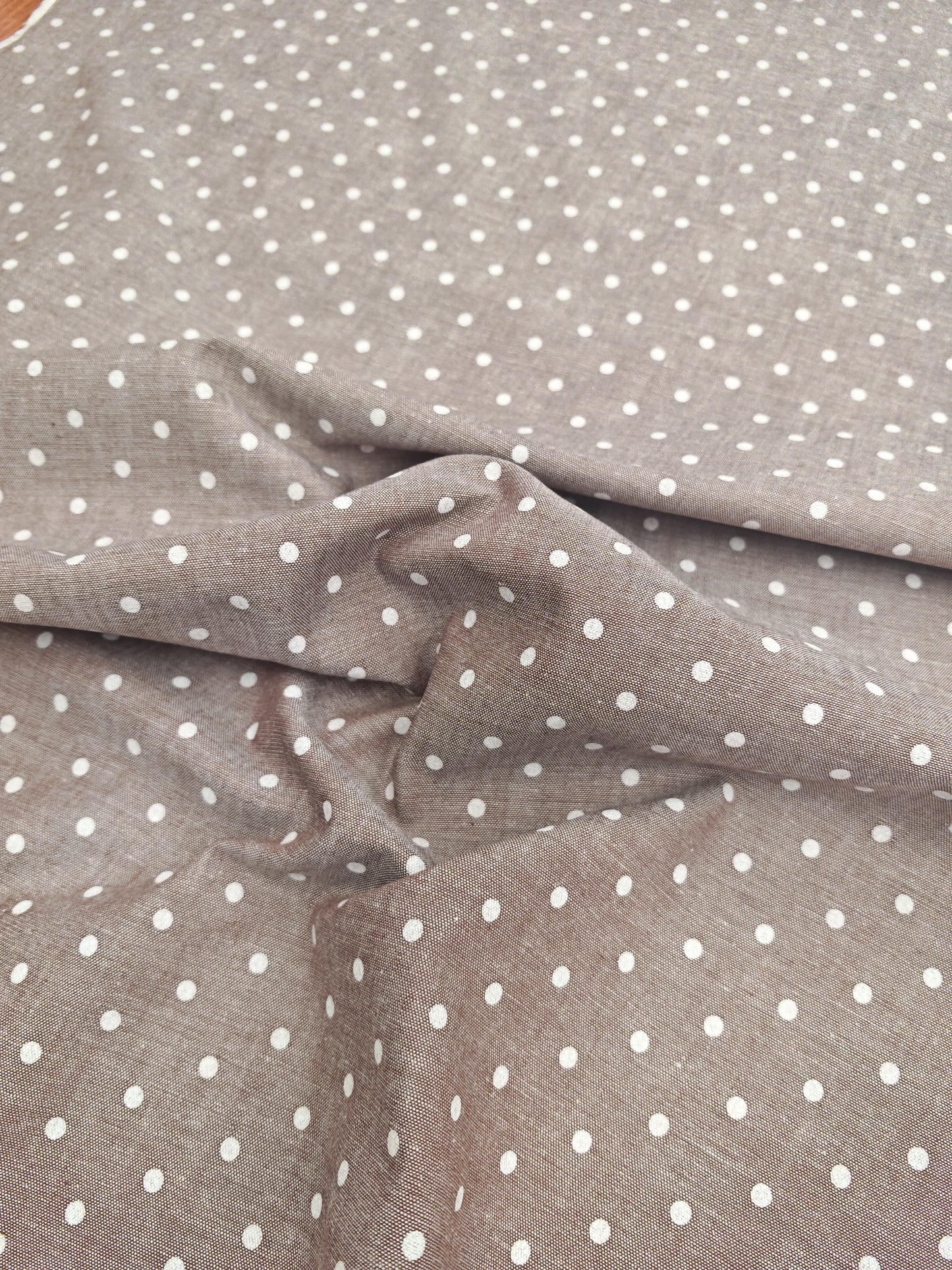 CLASSIC PINSPOT COTTON – NATURAL & WHITE – 100% COTTON FABRIC – 160cm WIDE