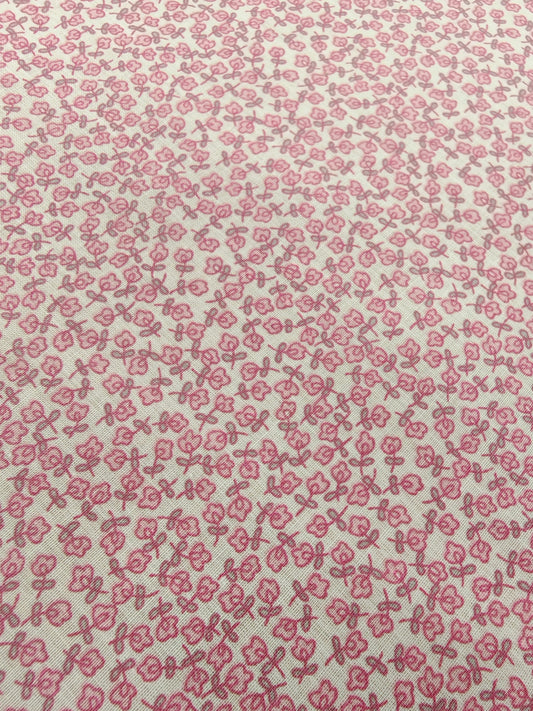 SCATTERED POSIES – TINY FLORAL PRINT POLYCOTTON FABRIC – 113cm WIDE – TWO COLOURWAYS