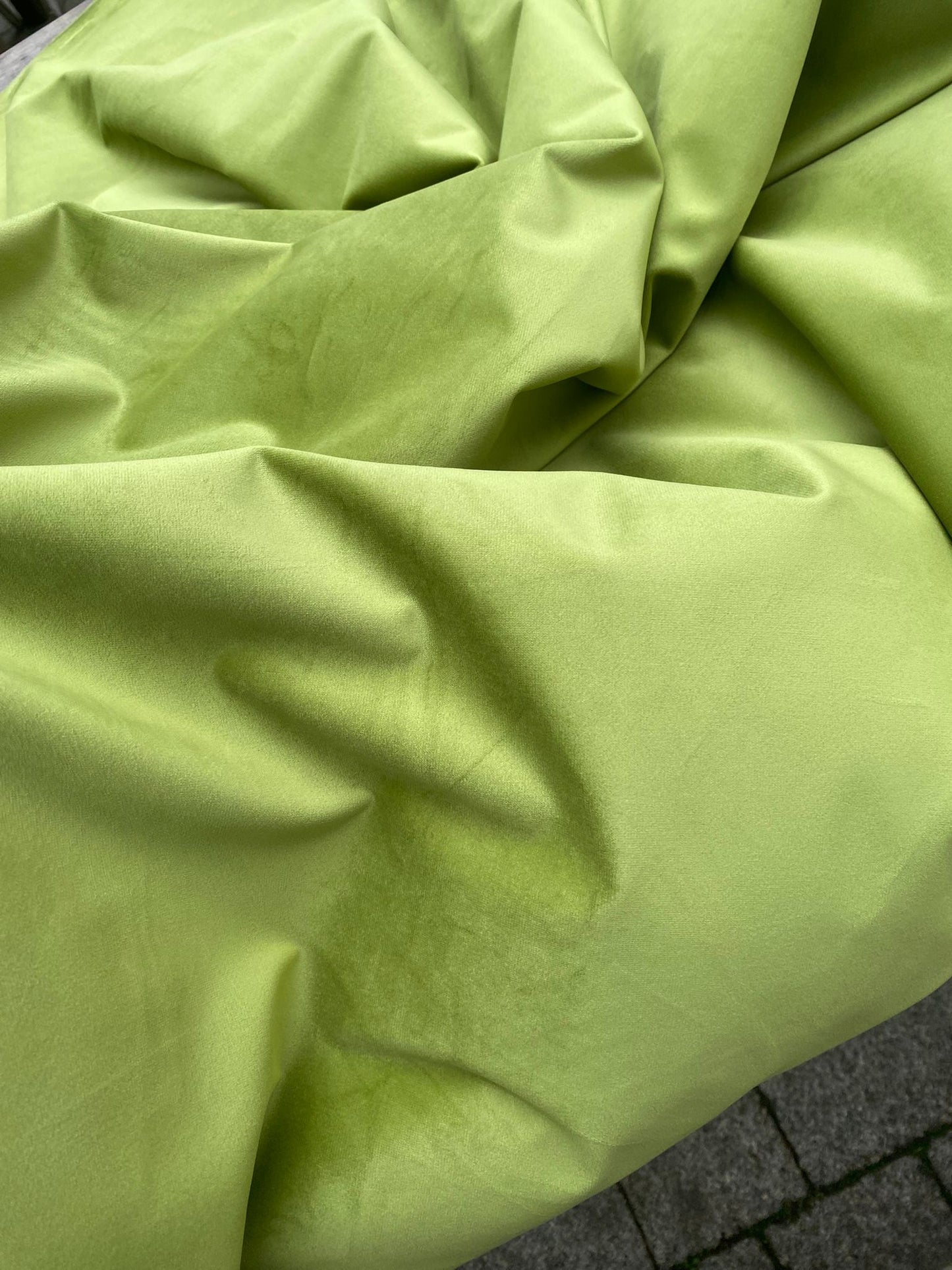 Super Velvet Plush – 148cm / 58" – 100% Polyester (7 Colourways)