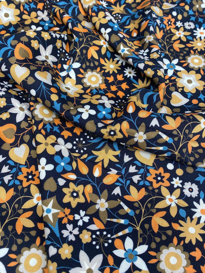 TAPESTRY MIDNIGHT FLORAL – SHOLTO DRUMLANRIG – RAYON FABRIC – 142cm WIDE