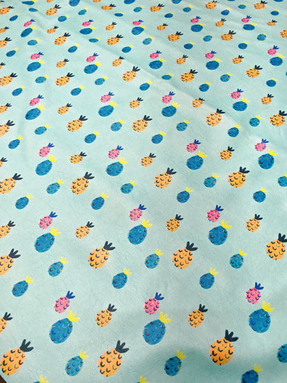 WIPE CLEAN TABLECLOTH FABRIC – 146cm WIDE ( 2 COLOURWAYS)