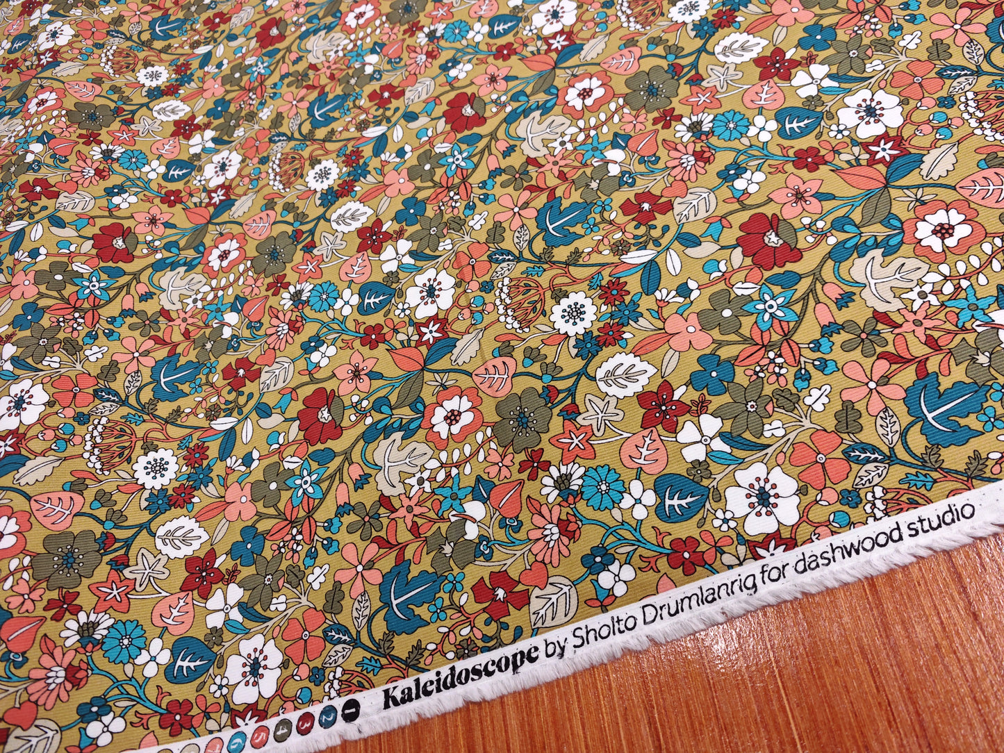 WOODLAND WILDFLOWERS – SHOLTO DRUMLANRIG KALEIDOSCOPE – PRINTED BABY CORDUROY FABRIC – 146cm WIDE