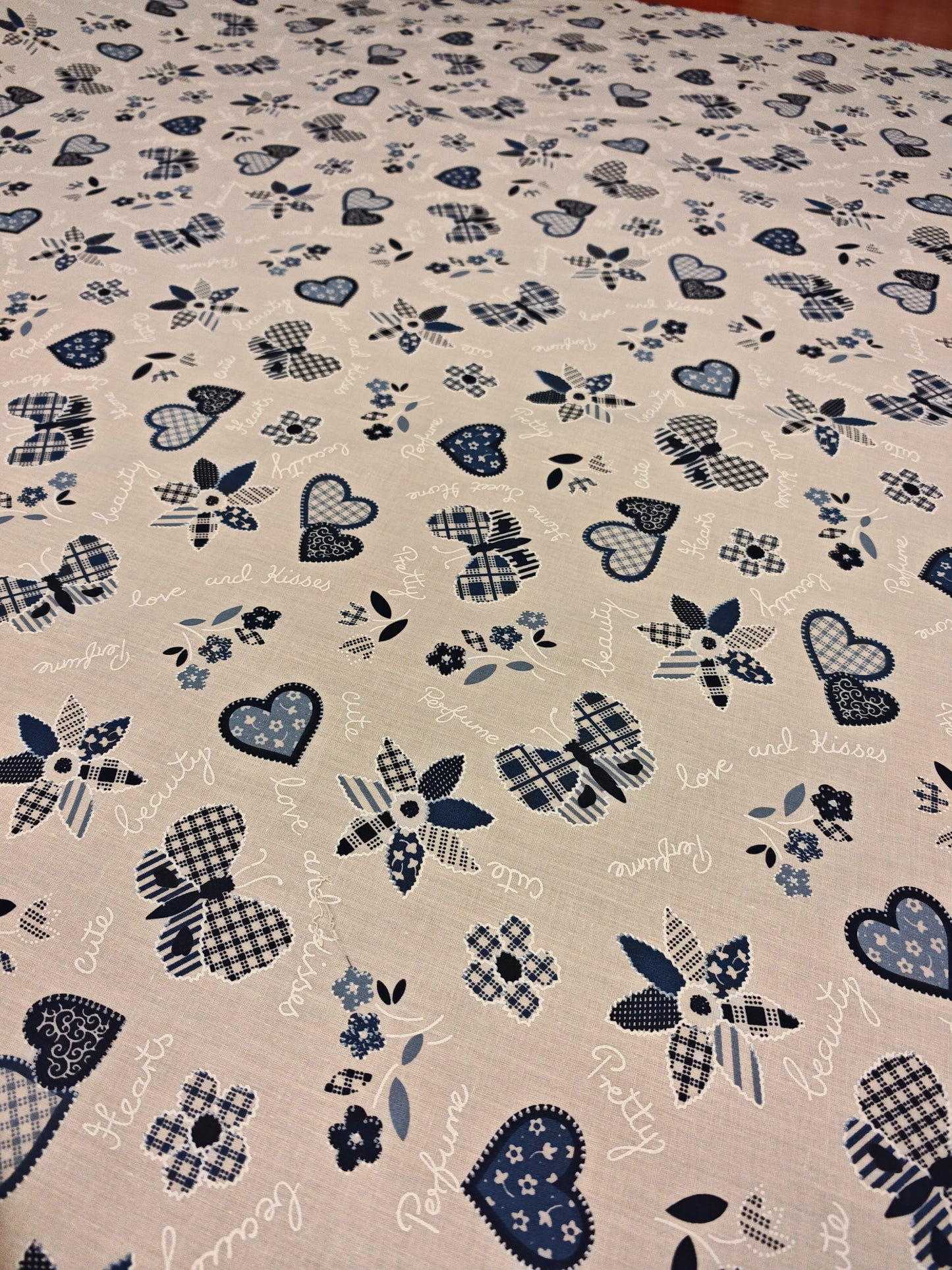 PATCHWORK LOVE – POLYCOTTON PRINT FABRIC – 110cm WIDE (3 COLOURWAYS)