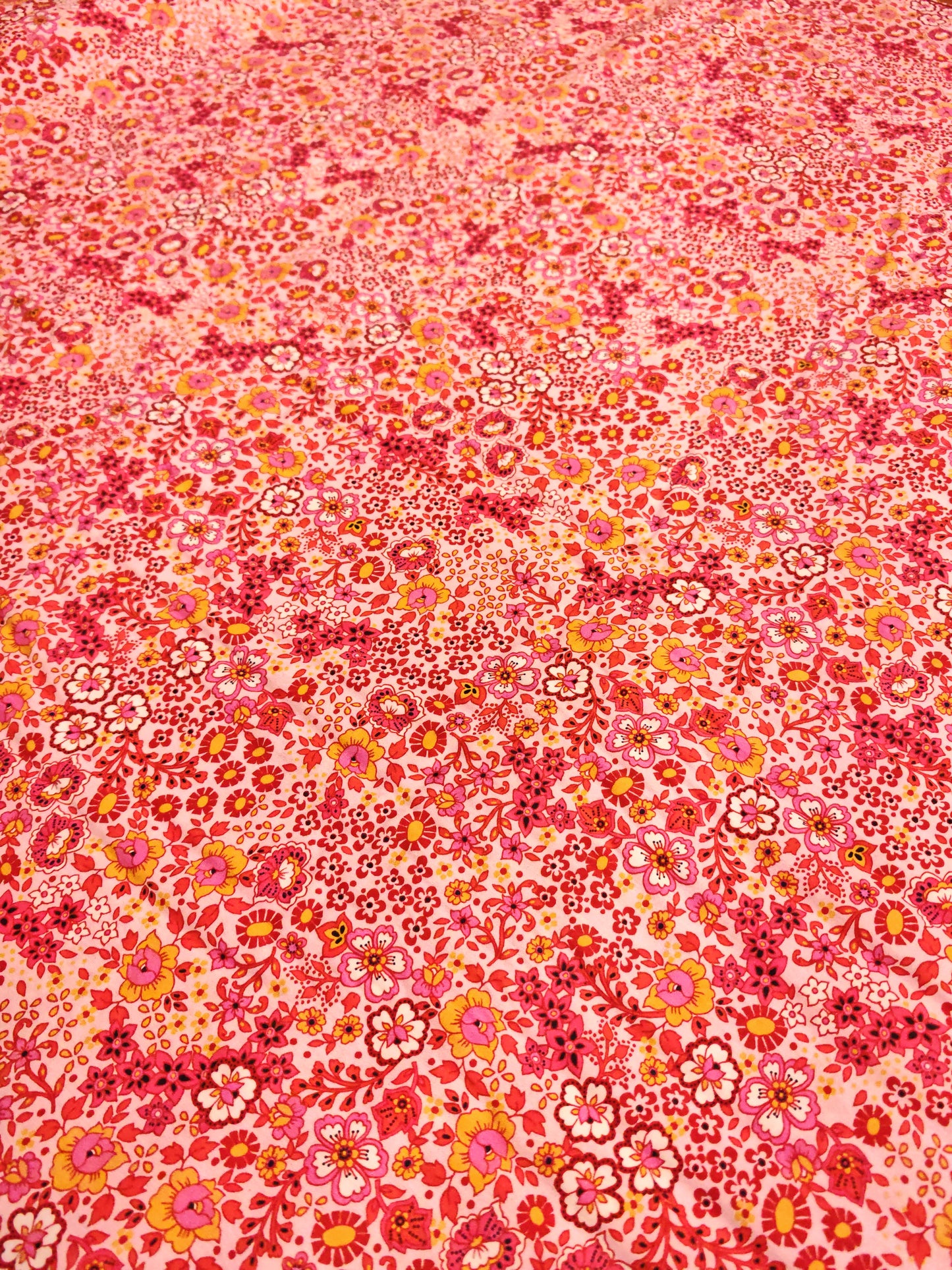 BLUSH MEADOW – DASHWOOD STUDIO BAHAR – 100% EGYPTIAN GIZA COTTON FABRIC – 146cm WIDE