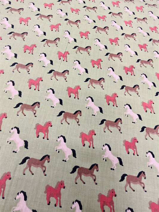 HORSES POLYCOTTON FABRIC – 4 COLOURWAYS – 112–114cm WIDE