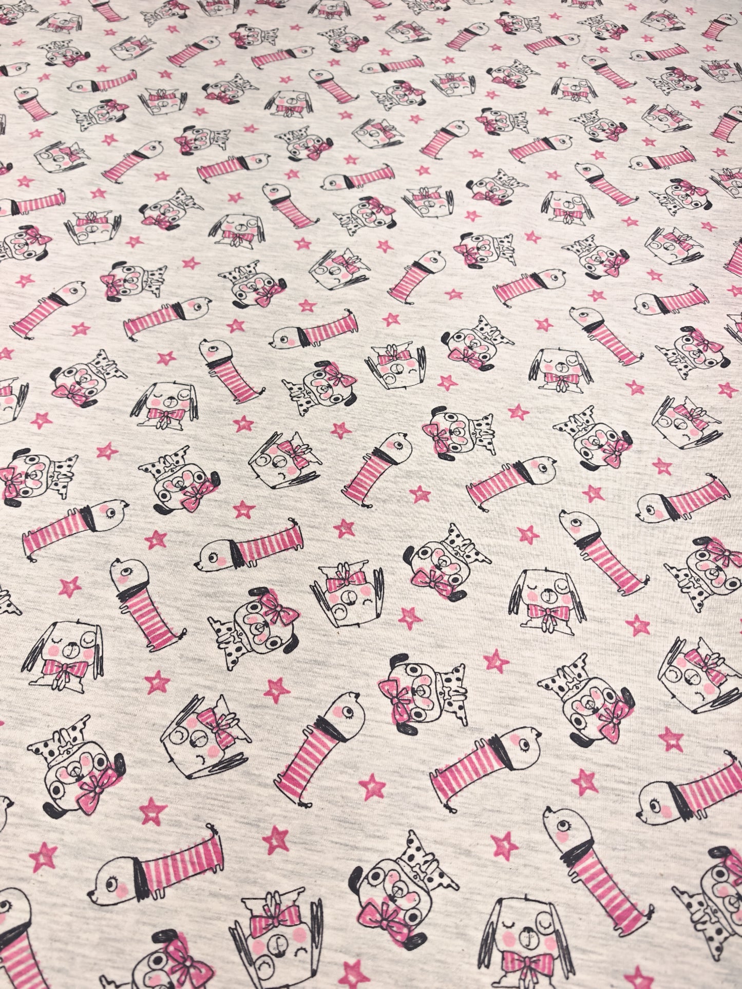 PINK DOGS – COTTON JERSEY – 95% COTTON 5% ELASTANE – 144cm WIDE