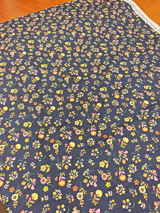 DEVON PETALS – DASHWOOD STUDIO KALEIDOSCOPE – 100% COTTON FABRIC – 146cm WIDE (3 COLOURWAYS)