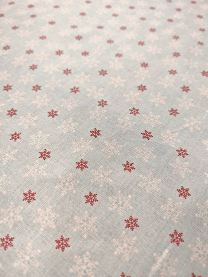 CHRISTMAS SNOWFLAKE – 100% COTTON CHRISTMAS PRINT – SKY BLUE – 138.5cm WIDE