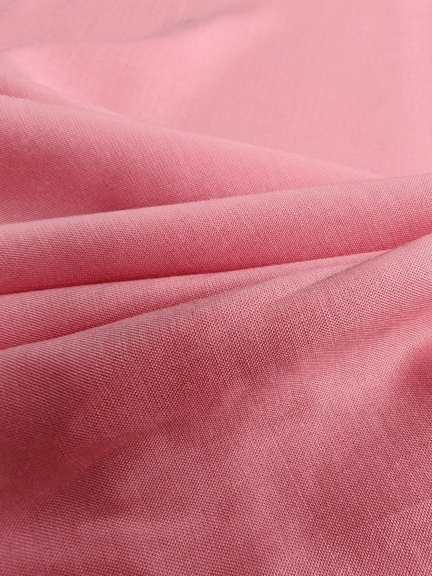 SOFT DRAPE VISCOSE – 100% VISCOSE FABRIC – 146cm WIDE