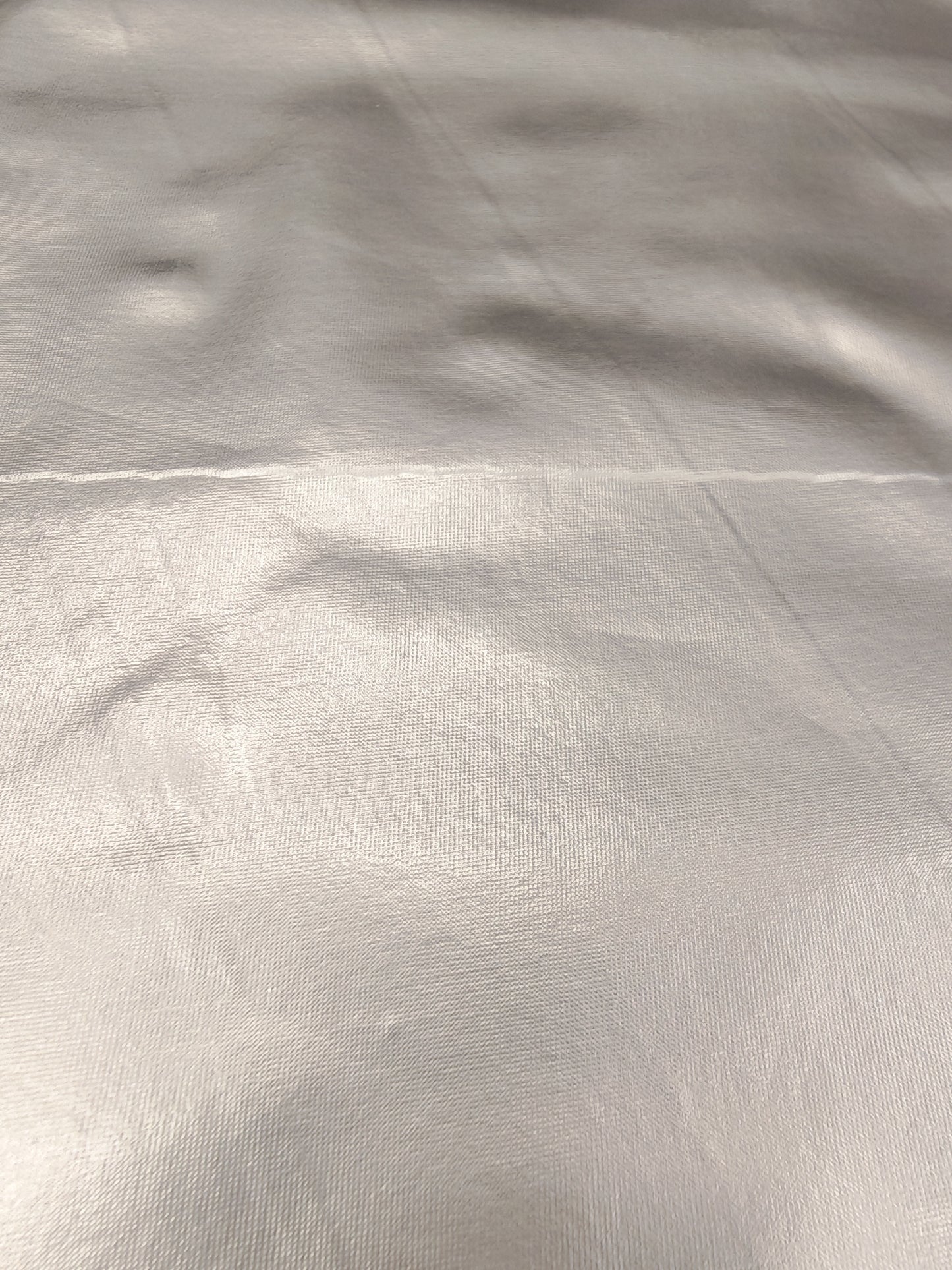 SILVER METALLIC PVC FABRIC – HIGH-SHINE COATED FABRIC – 146cm WIDE