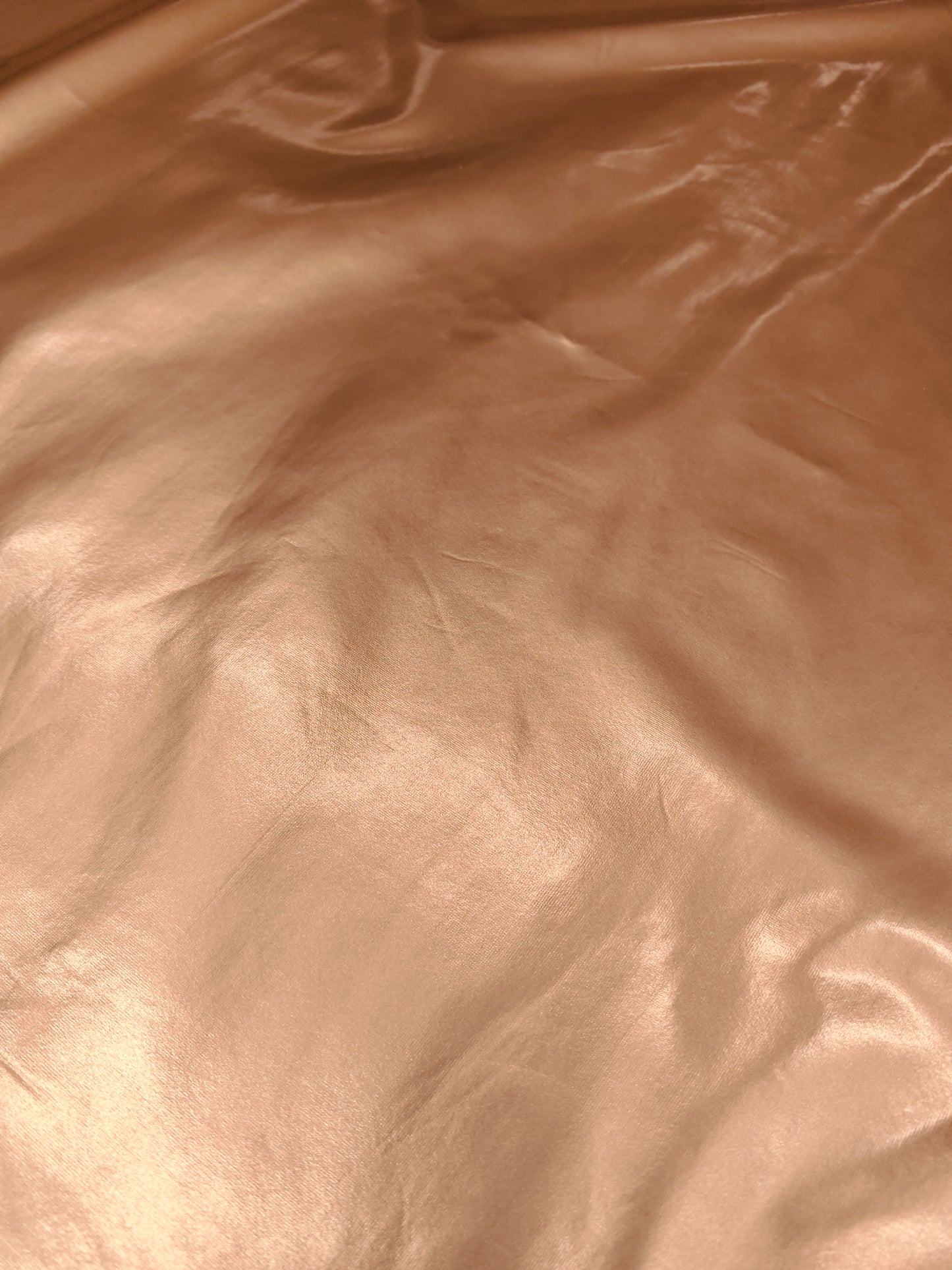 GOLD METALLIC PVC FABRIC – HIGH-SHINE COATED FABRIC – 146cm WIDE
