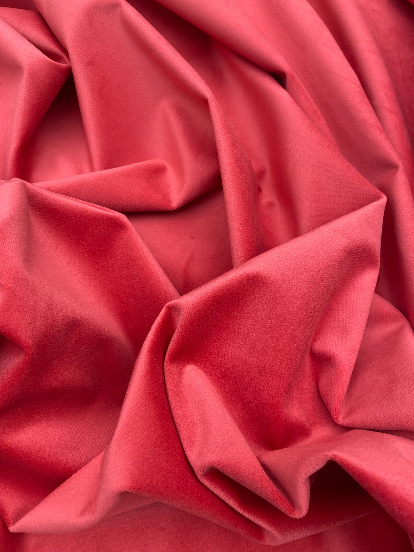 Super Velvet Plush – 148cm / 58" – 100% Polyester (7 Colourways)