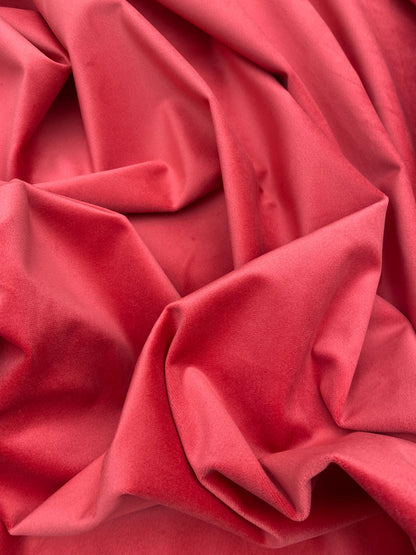 Super Velvet Plush – 148cm / 58" – 100% Polyester (7 Colourways)
