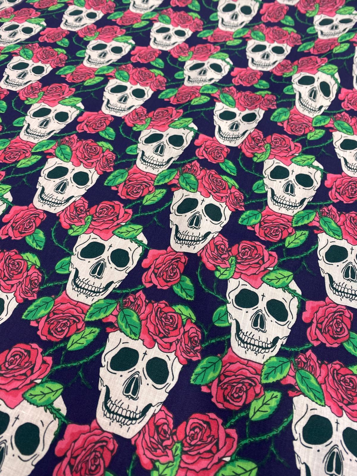 SKULLS & ROSES – HALLOWEEN POLYCOTTON FABRIC – 112cm WIDE