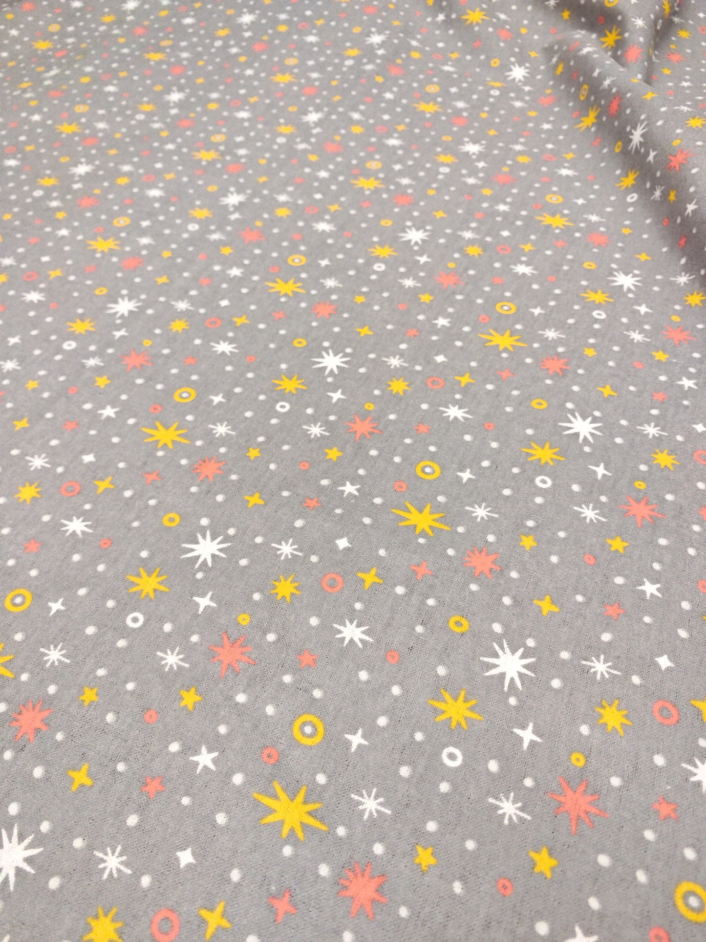 STAR SPARKLE – GREY POLYCOTTON WINCEYETTE – 80% COTTON / 20% POLYESTER – 105cm WIDE