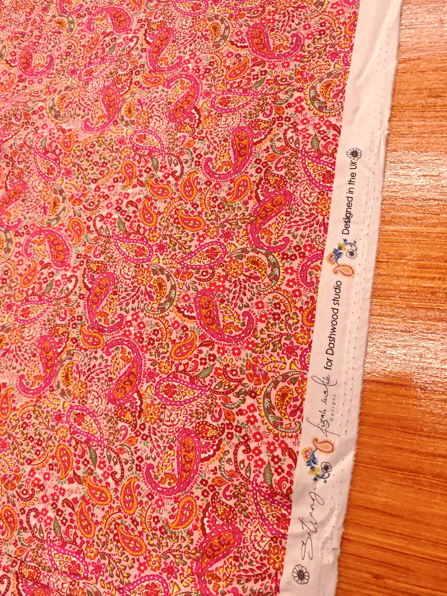 SUMMER PAISLEY – DASHWOOD STUDIO EGYPTIAN GIZA COTTON FABRIC – 146cm WIDE