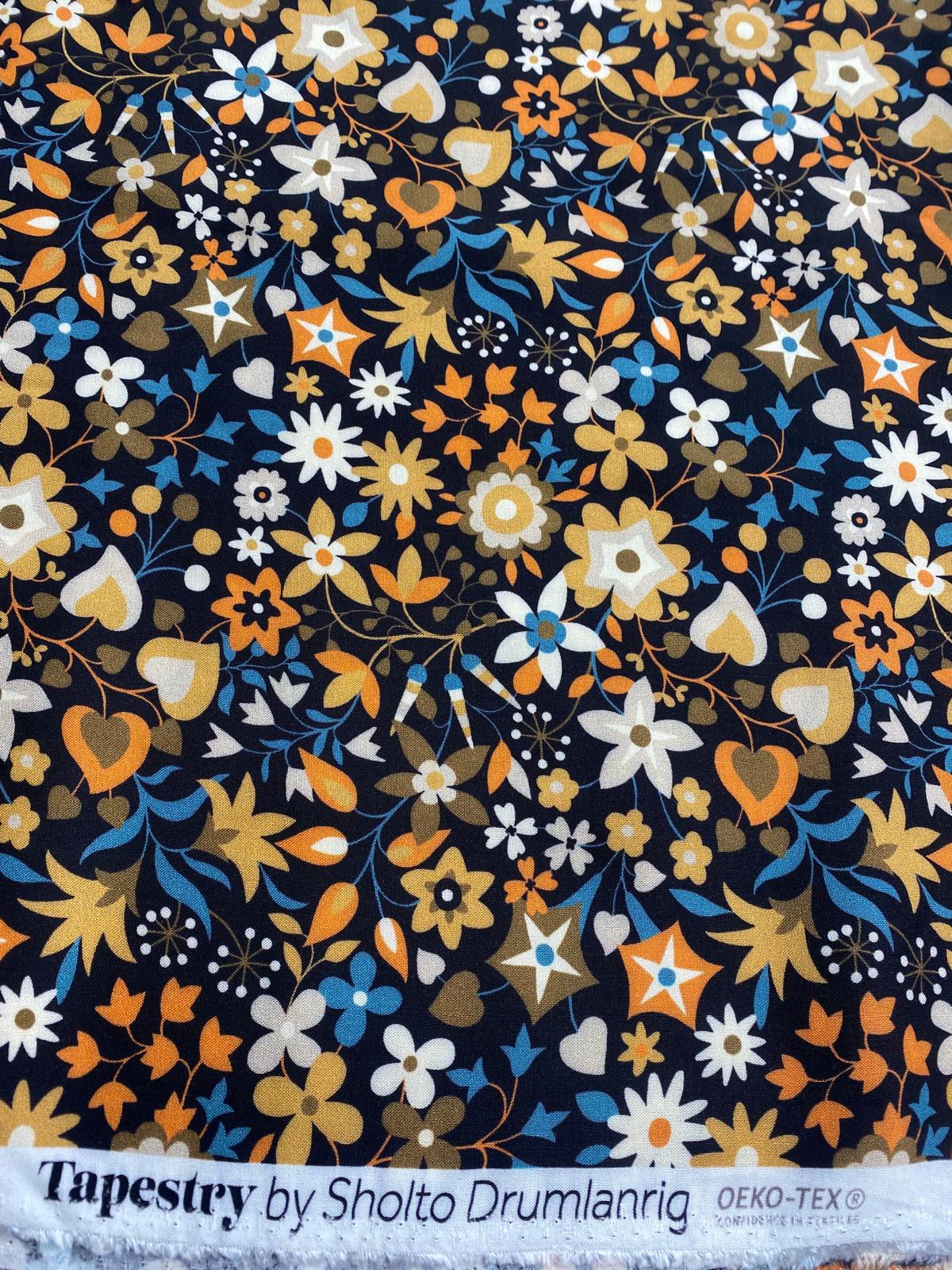 TAPESTRY MIDNIGHT FLORAL – SHOLTO DRUMLANRIG – RAYON FABRIC – 142cm WIDE