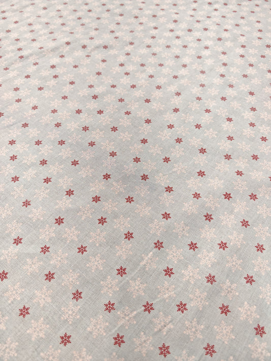 CHRISTMAS SNOWFLAKE – 100% COTTON CHRISTMAS PRINT – SKY BLUE – 138.5cm WIDE