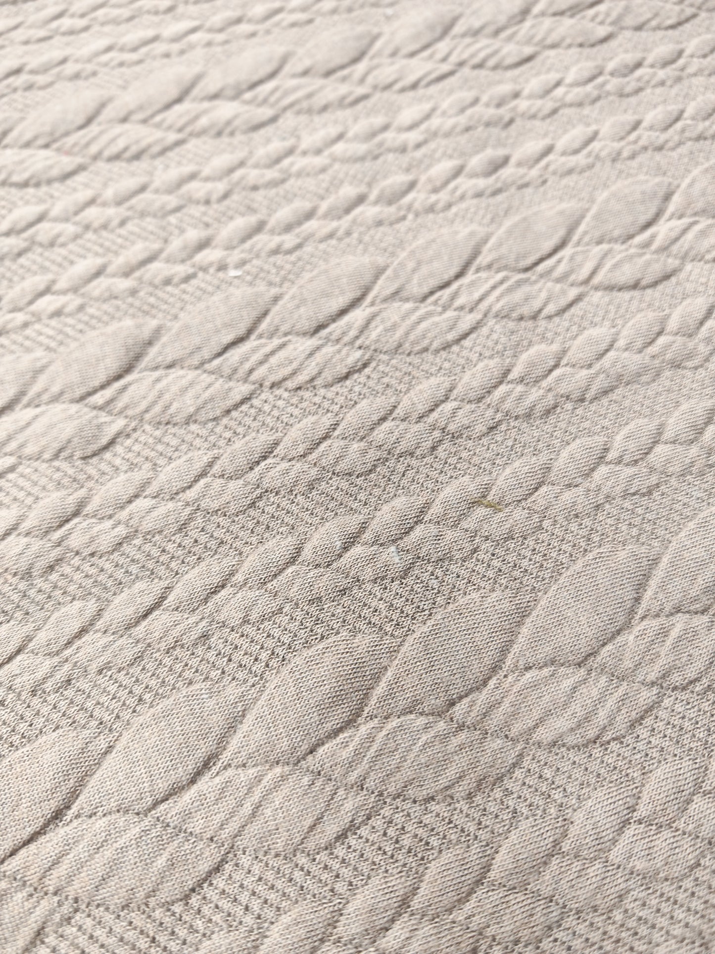 JACQUARD CABLE KNIT – TEXTURED STRETCH KNIT FABRIC – 8 COLOURWAYS – 152–160cm WIDE