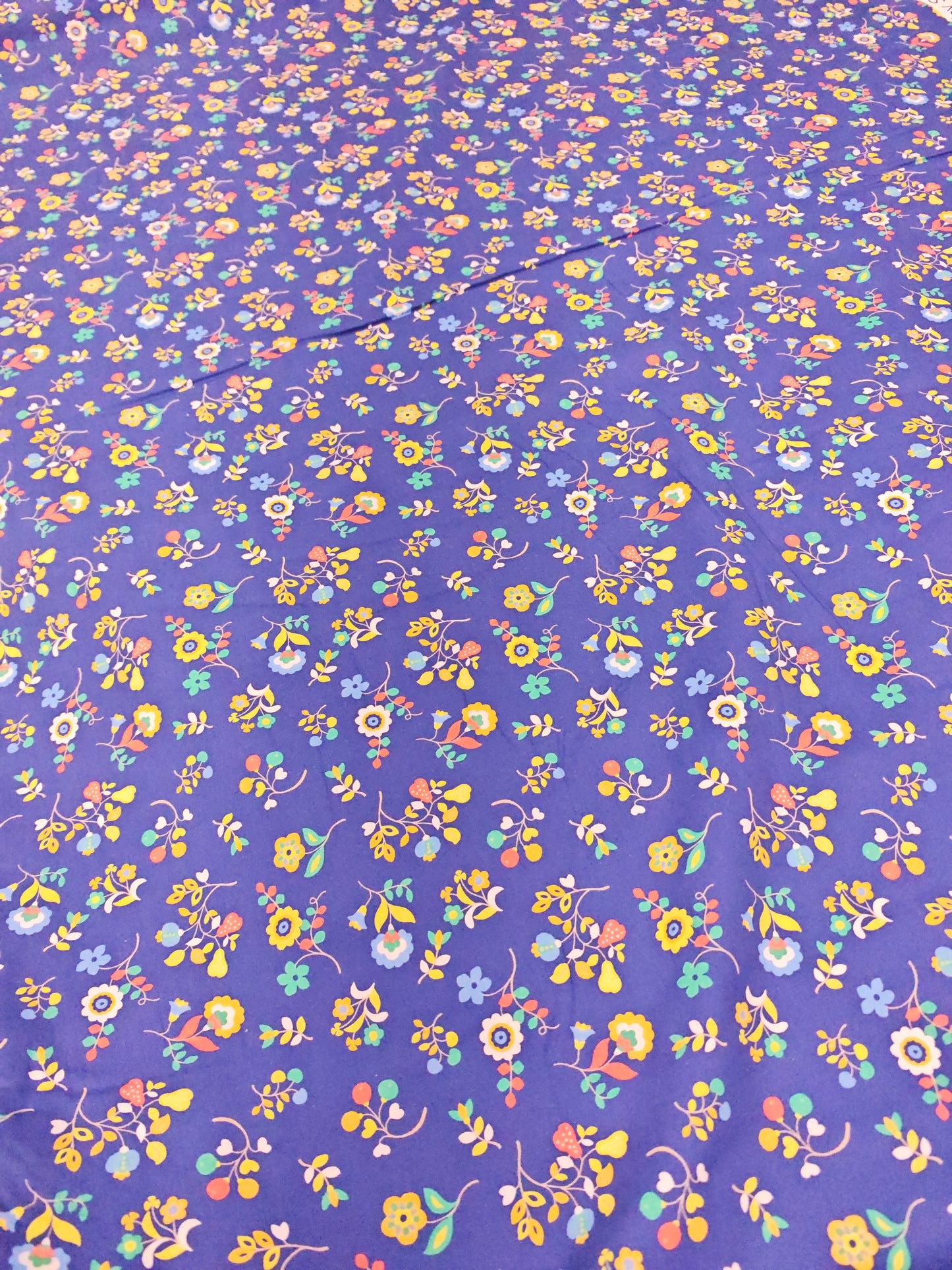 DEVON PETALS – DASHWOOD STUDIO KALEIDOSCOPE – 100% COTTON FABRIC – 146cm WIDE (3 COLOURWAYS)