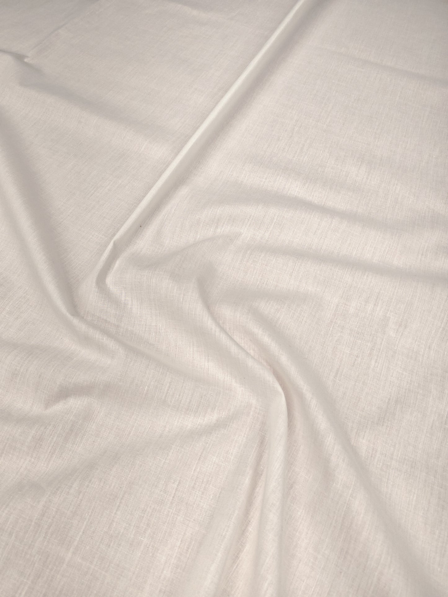 SUPERIOR POPLIN BROADCLOTH – 35% COTTON 65% POLYESTER FABRIC – 112cm WIDE (8 COLOURWAYS)
