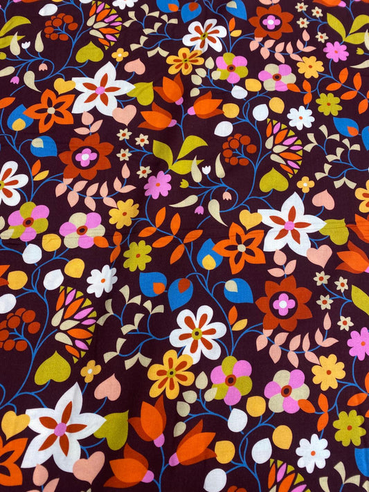 TAPESTRY FLORAL VINES – SHOLTO DRUMLANRIG TAPESTRY – RAYON FABRIC – 144cm WIDE - 2 COLOURWAY