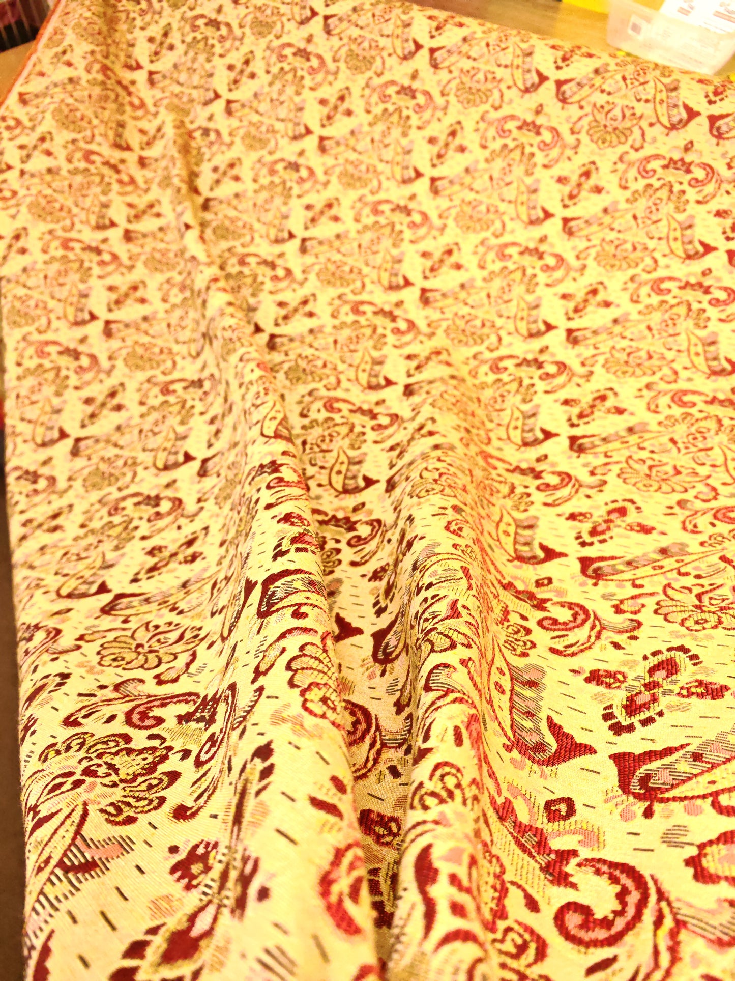Provençal Floral Tapestry – 147cm / 57" – 3m Piece