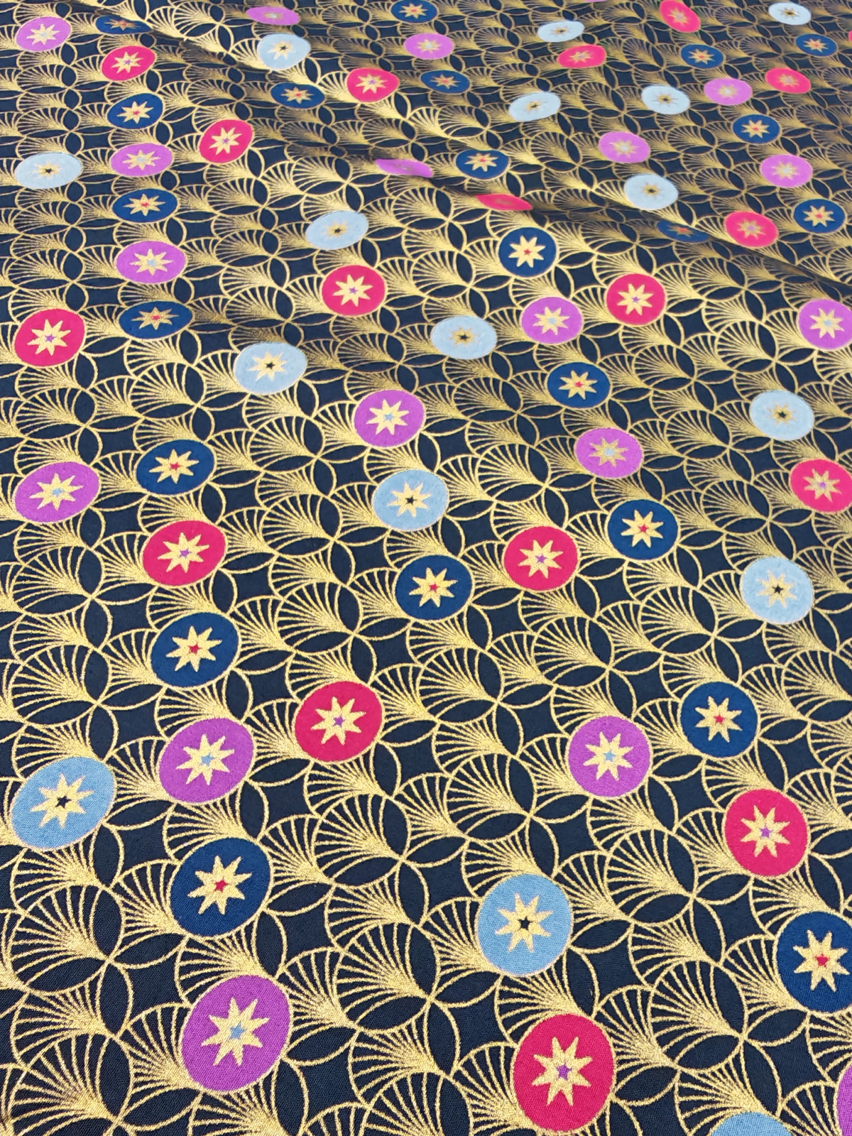 CONTEMPORARY CHRISTMAS ART DECO – 100% COTTON FABRIC – 147cm WIDE