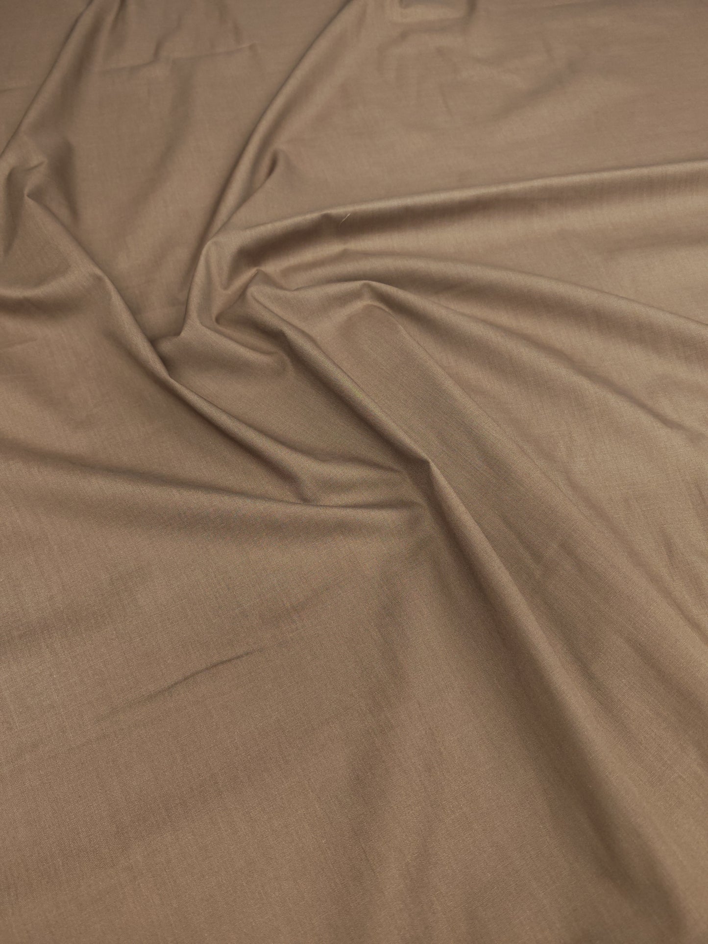 SUPERIOR POPLIN BROADCLOTH – 35% COTTON 65% POLYESTER FABRIC – 112cm WIDE (8 COLOURWAYS)